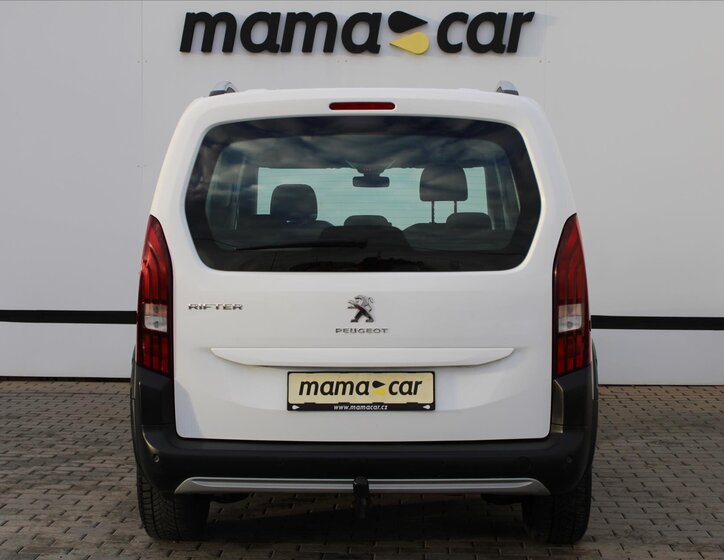 Peugeot Rifter 6