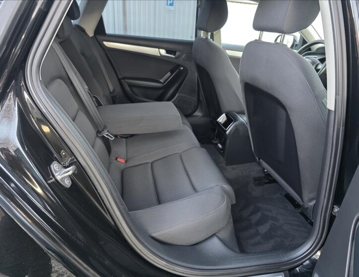 Audi A4 Kombi 2,0 l 88 kw