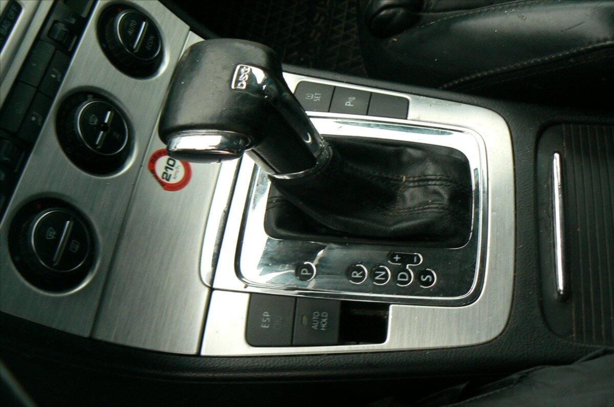 Volkswagen Passat Kombi 2,0 l 103 kw