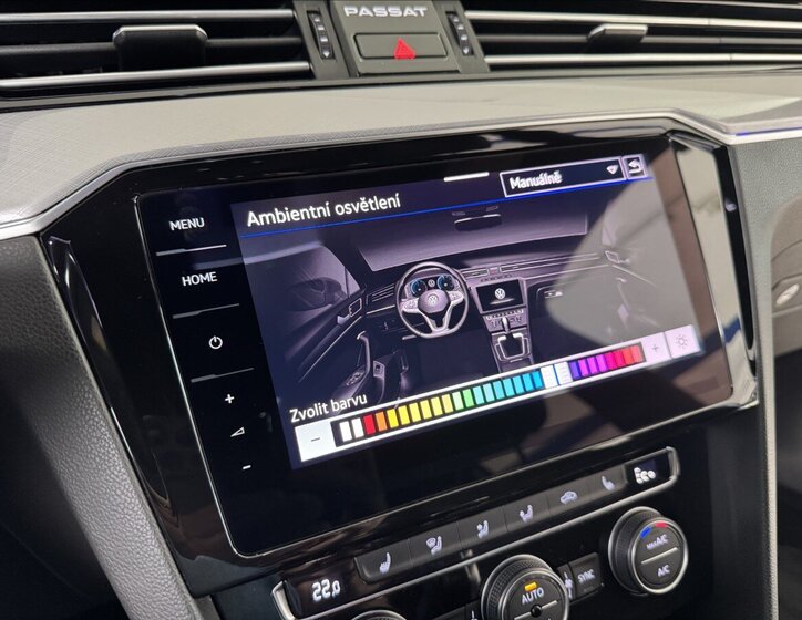 Volkswagen Passat Kombi 1,4 l 160 kw