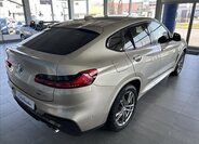 BMW X4 SUV / Terénní 2,0 l 140 kw