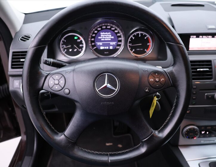 Mercedes-Benz Třídy C Kombi 2,1 l 150 kw
