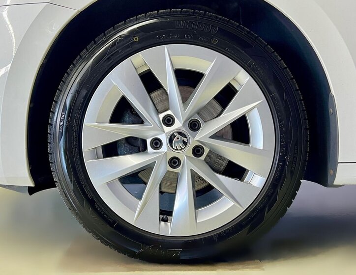 Škoda Octavia Kombi 2,0 l 85 kw