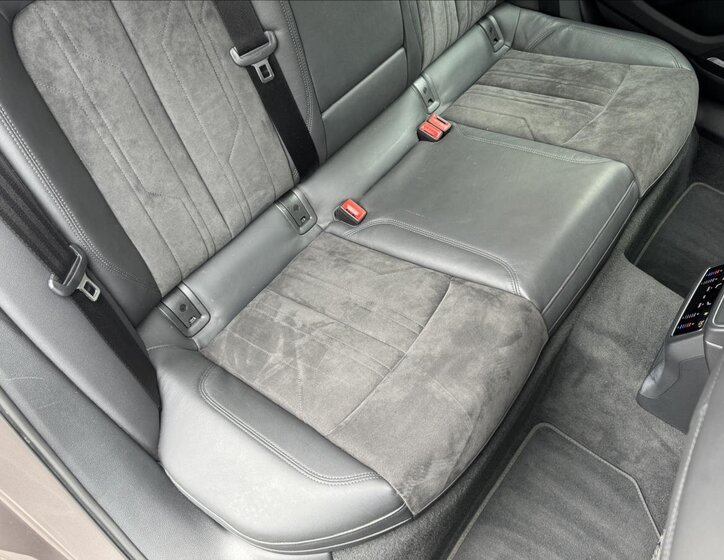 Audi A6 Allroad Kombi 3,0 l 210 kw