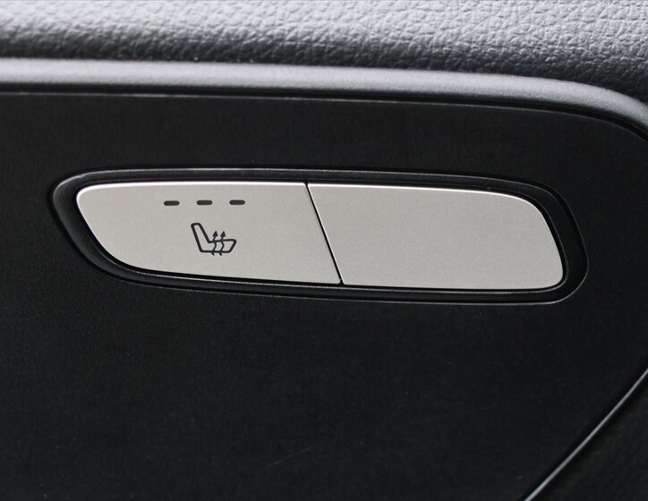 Mercedes-Benz Vito 26