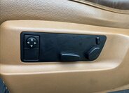 Volkswagen Touareg SUV / Terénní 3,0 l 165 kw