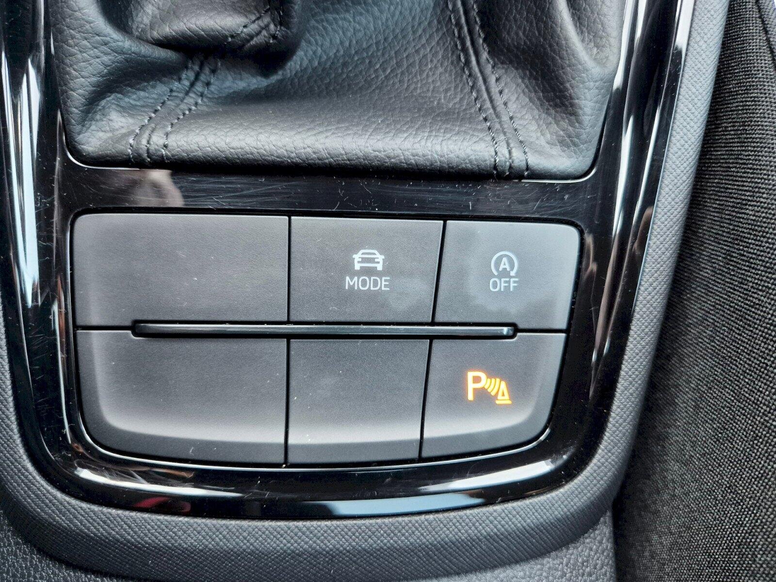 Škoda Scala Hatchback 1,5 l 110 kw