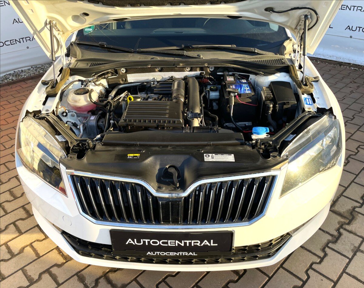 Škoda Superb Kombi 1,4 l 92 kw