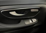 Mercedes-Benz Třídy V 12