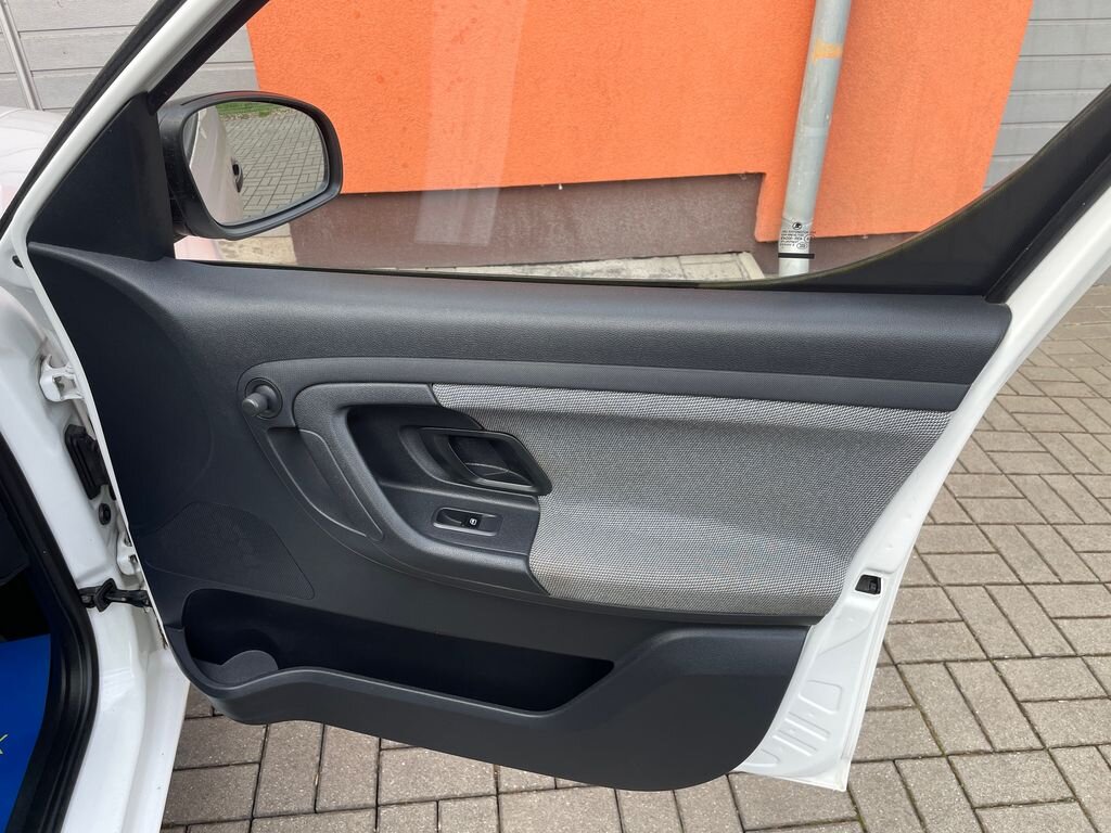 Škoda Roomster Kombi 1,2 l 63 kw