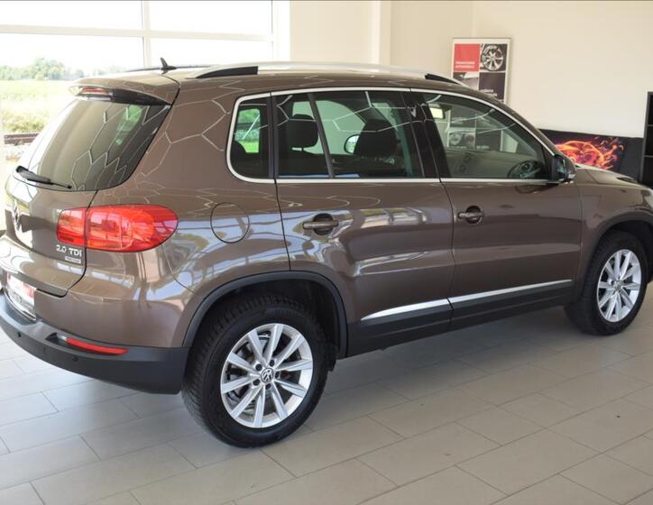Volkswagen Tiguan 6