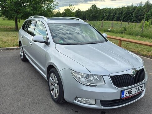 Škoda Superb Kombi 0,0 125 kw