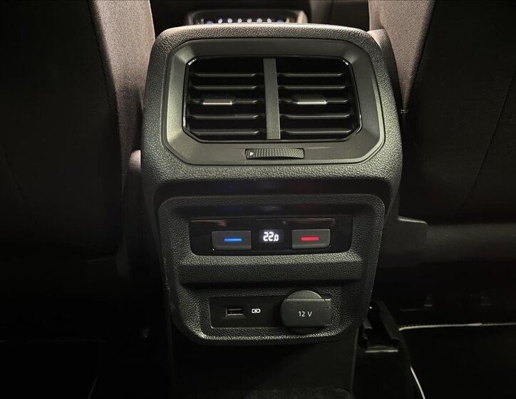 Volkswagen Tiguan SUV / Terénní 2,0 l 110 kw