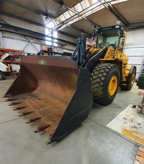 Volvo Ostatní Ostatní 0,0 172 kw