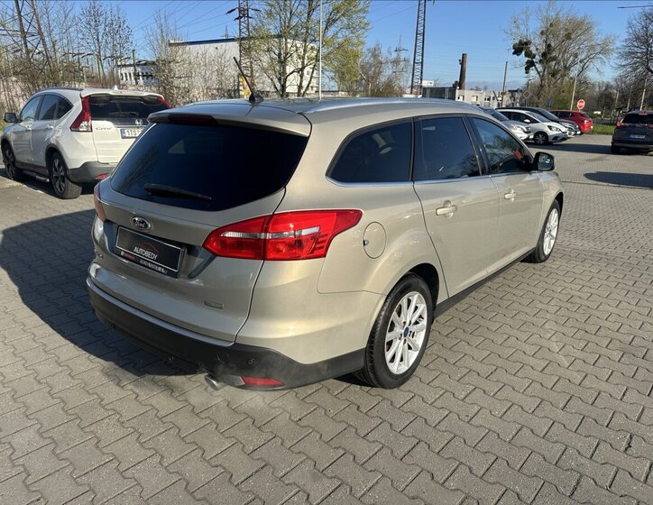 Ford Focus Kombi 1,5 l 110 kw