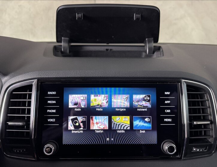 Škoda Karoq SUV / Terénní 2,0 l 85 kw