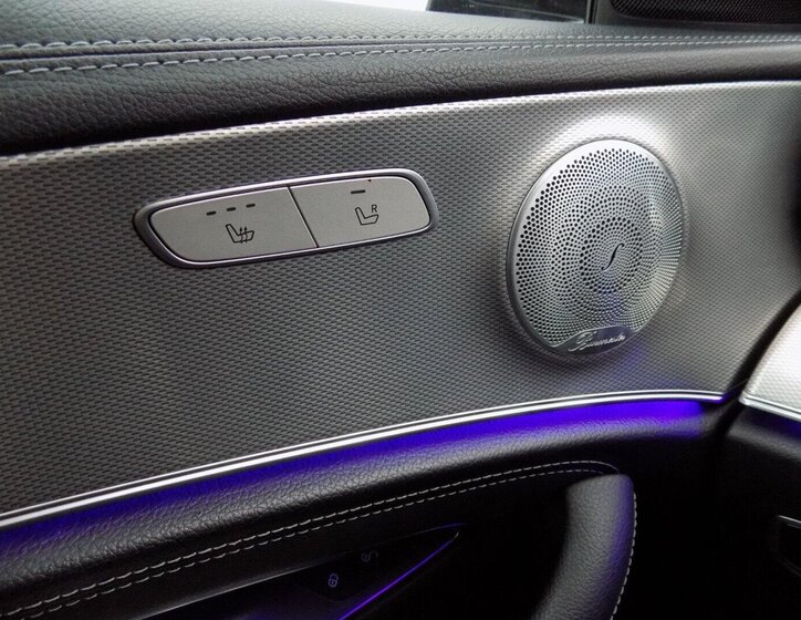 Mercedes-Benz Třídy E Sedan 3,0 l 190 kw