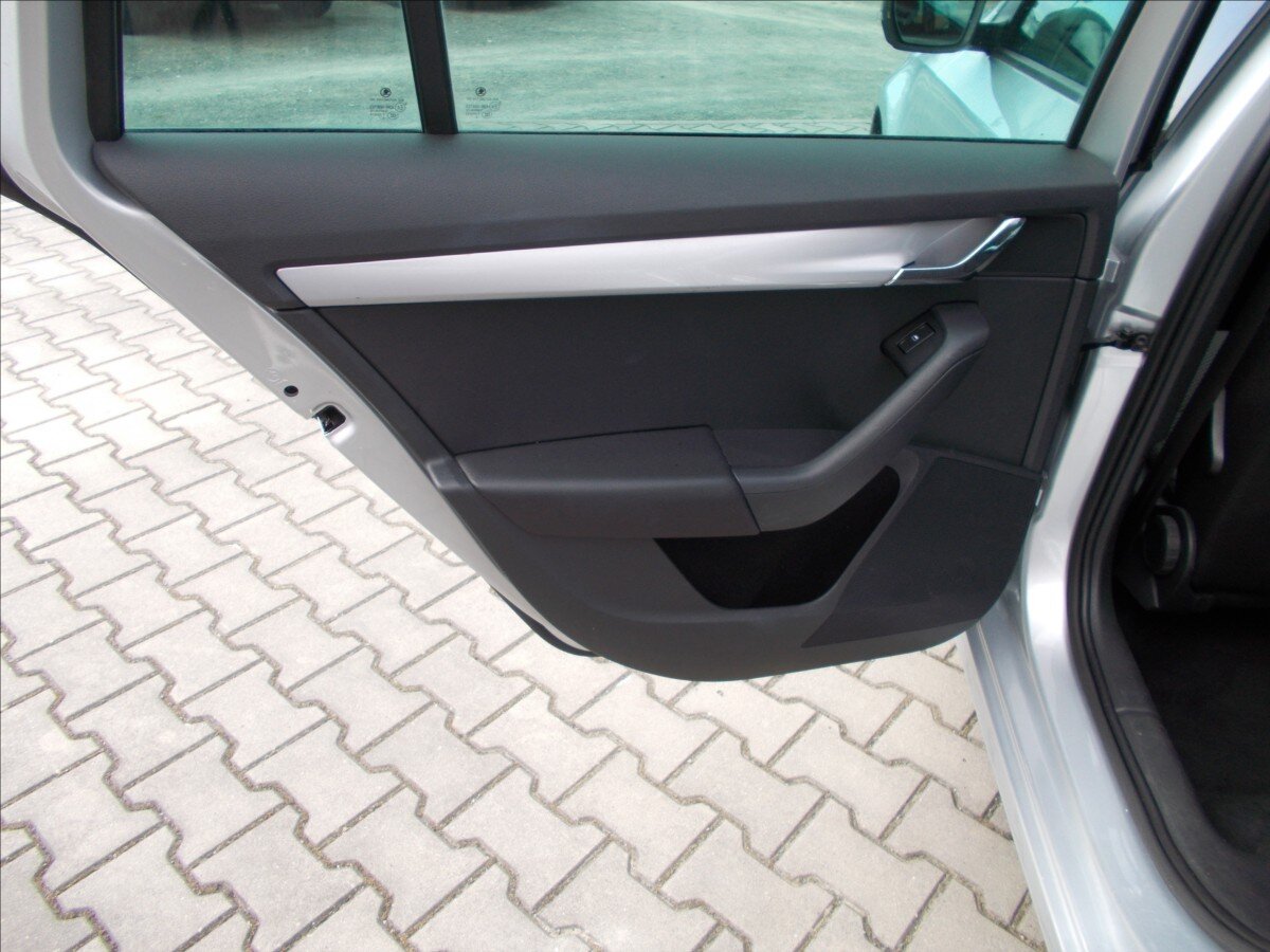 Škoda Octavia Kombi 1,6 l 77 kw