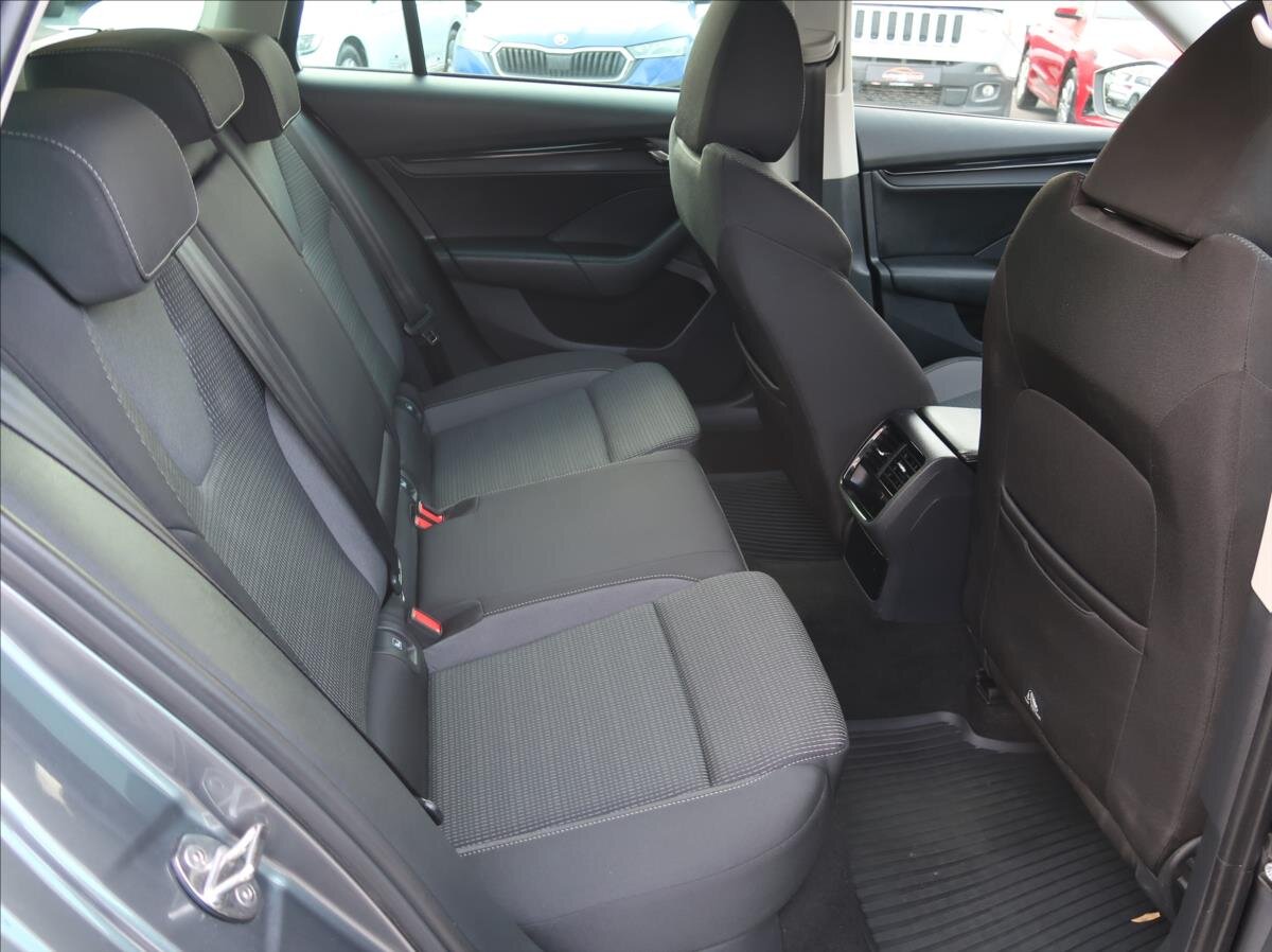 Škoda Octavia Kombi 2,0 l 85 kw