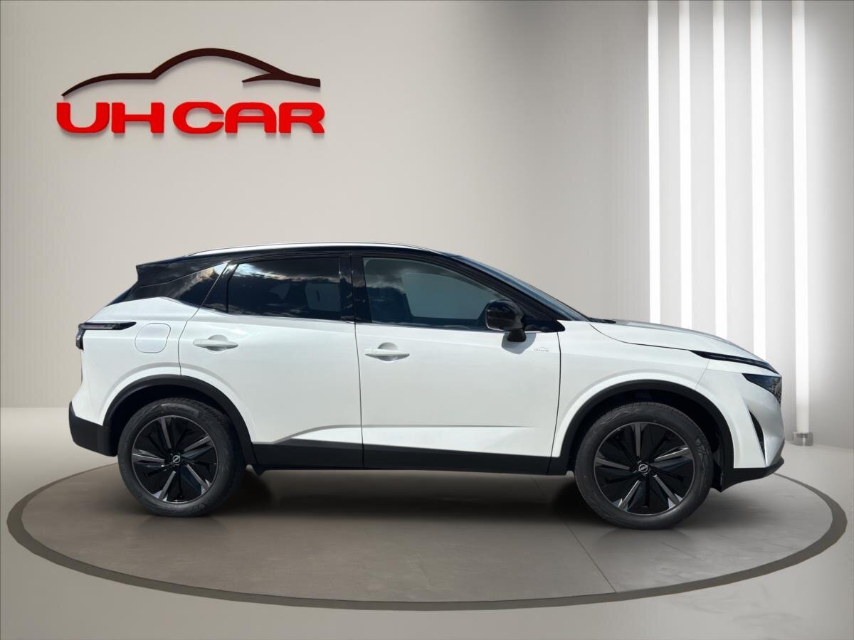 Nissan Qashqai SUV / Terénní 1,3 l 116 kw