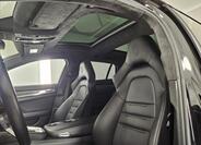 Porsche Panamera 40