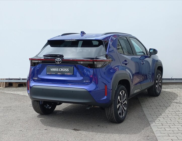 Toyota Yaris Cross CUV 1,5 l 68 kw