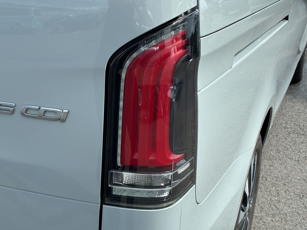 Mercedes-Benz Vito VAN / Minibus 2,0 l 120 kw