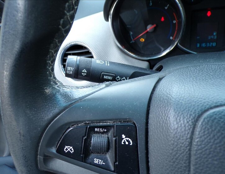 Chevrolet Cruze Sedan / Limuzína 2,0 l 110 kw