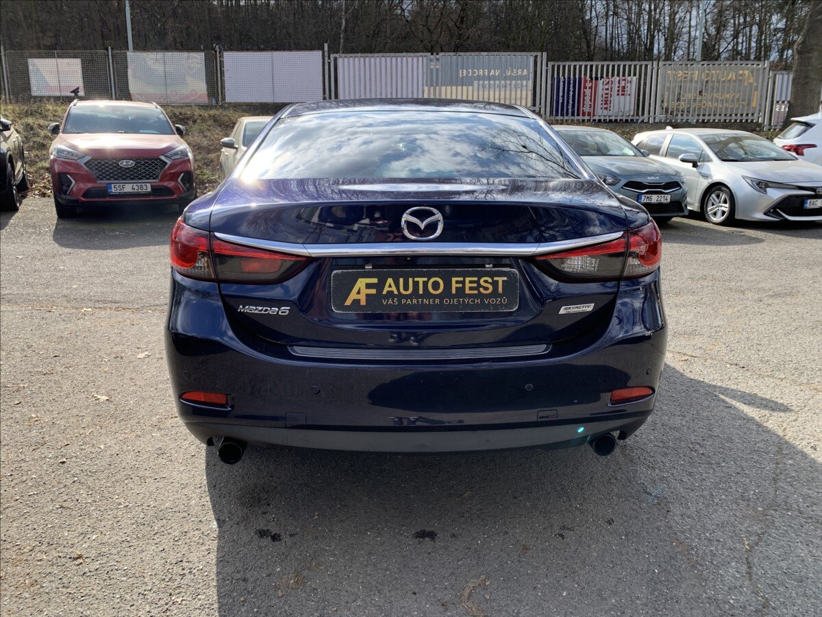Mazda 6 Sedan / Limuzína 2,2 l 129 kw