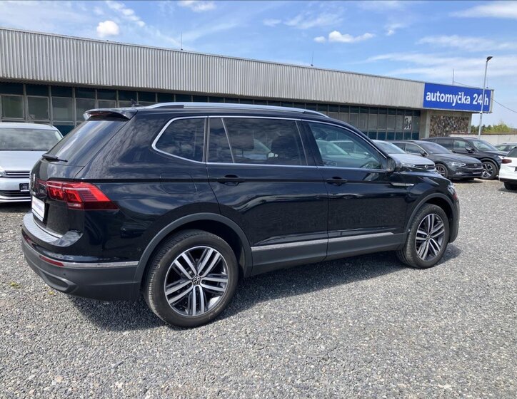 Volkswagen Tiguan SUV / Terénní 2,0 l 110 kw