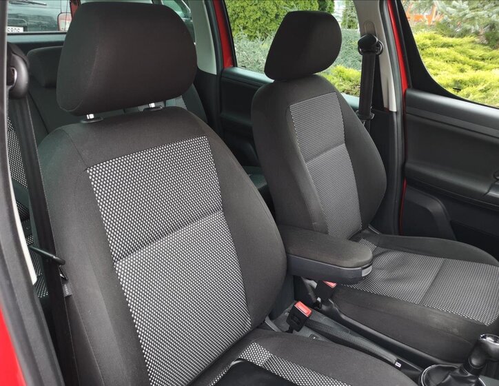 Škoda Roomster Kombi 1,2 l 63 kw