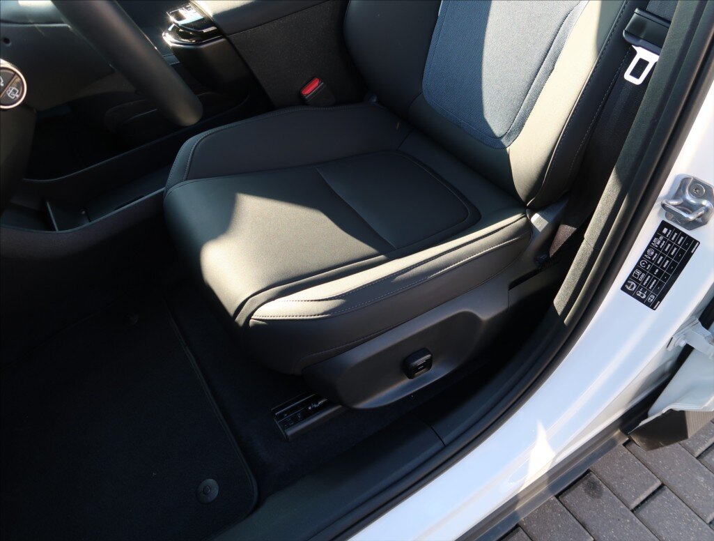 Volvo EX30 SUV 0,0 200 kw