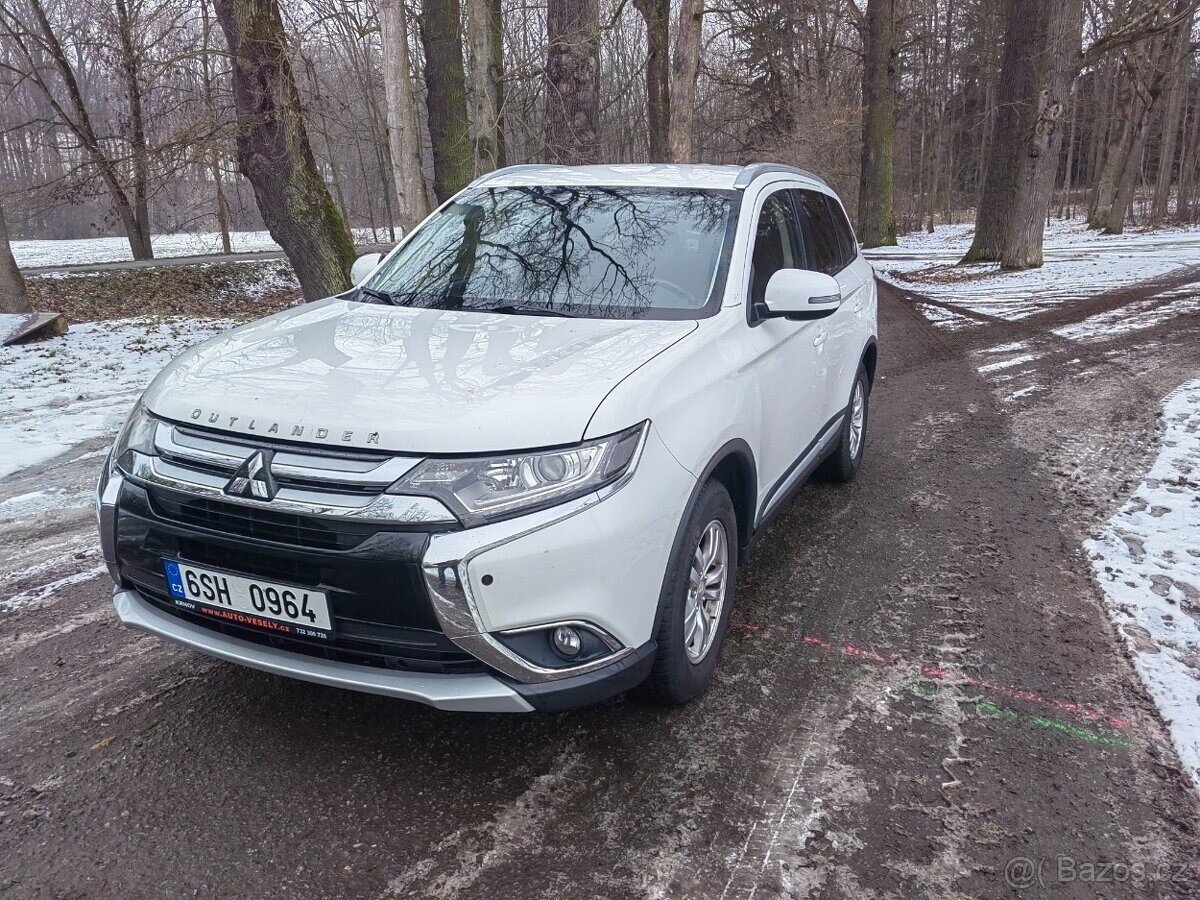 Mitsubishi Outlander SUV 0,0 0