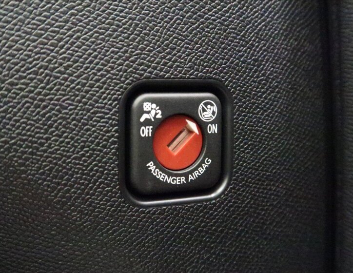 Peugeot 308 Hatchback 1,2 l 96 kw