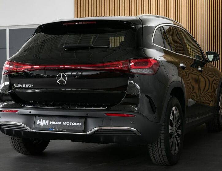 Mercedes-Benz EQA 5
