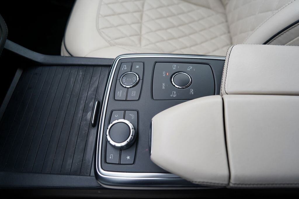 Mercedes-Benz GL SUV 3,0 l 190 kw