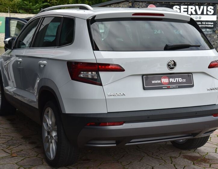 Škoda Karoq 10