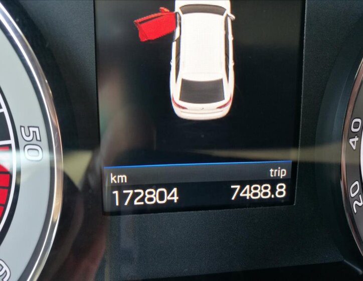 Škoda Superb Kombi 2,0 l 140 kw