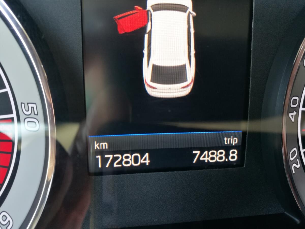 Škoda Superb Kombi 2,0 l 140 kw