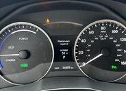 Lexus ES 300h Sedan / Limuzína 3,0 l 116 kw
