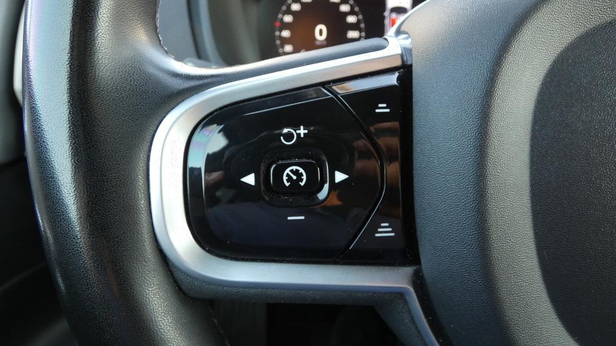 Volvo XC90 SUV / Terénní 2,0 l 173 kw