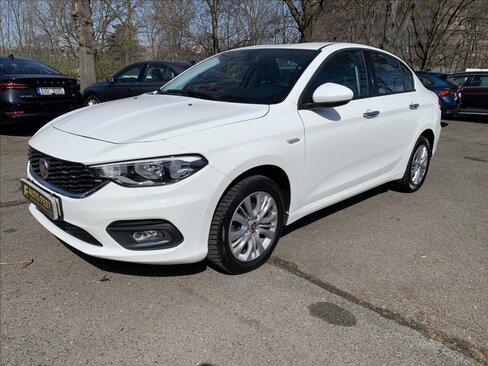 Fiat Tipo Sedan / Limuzína 1,4 l 70 kw