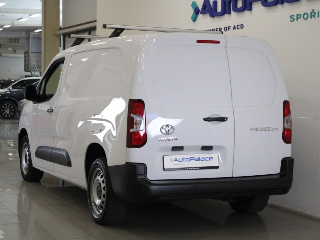 Toyota ProAce VAN / Minibus 1,5 l 75 kw