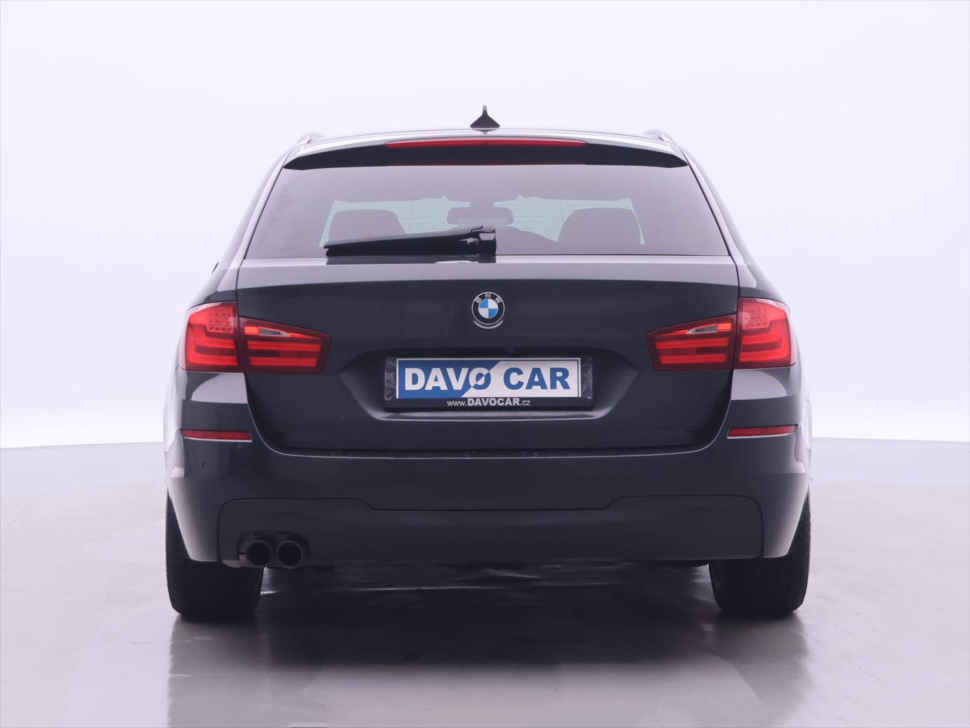 BMW Řada 5 Kombi 3,0 l 190 kw