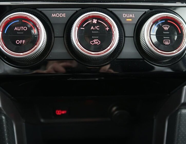 Subaru Forester SUV / Terénní 2,0 l 110 kw