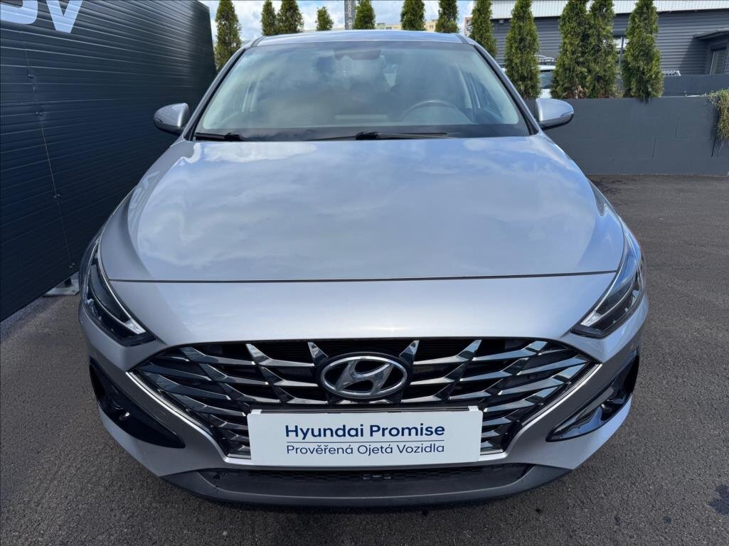 Hyundai i30 Hatchback 998,0 88 kw