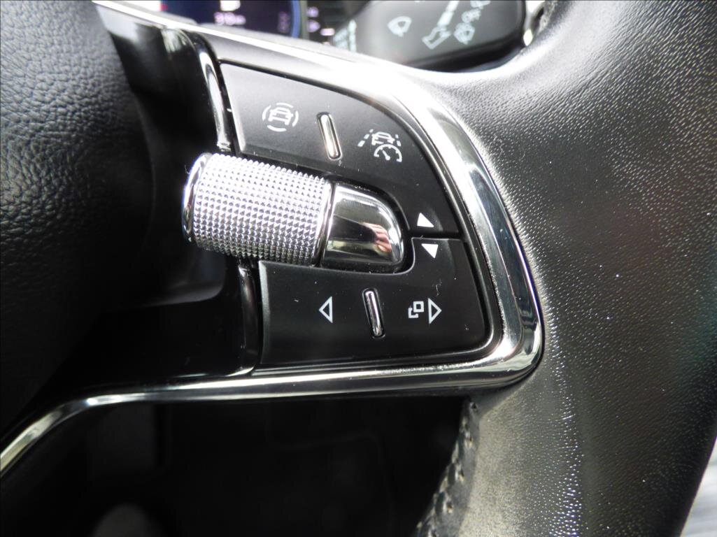 Škoda Superb Kombi 2,0 l 147 kw