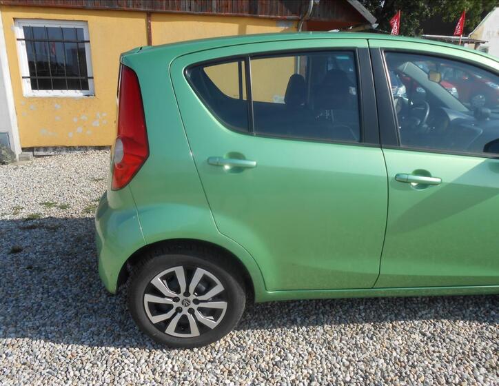 Opel Agila 5