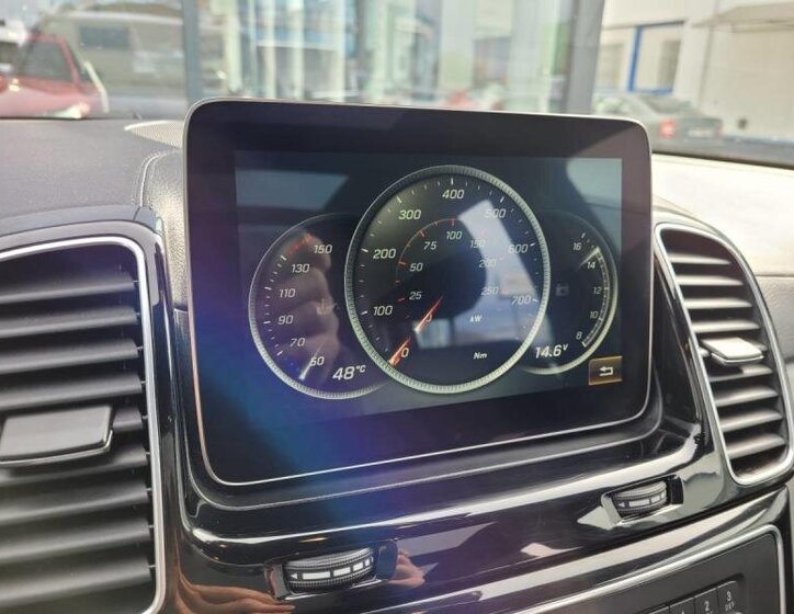 Mercedes-Benz GLS SUV 3,0 l 190 kw