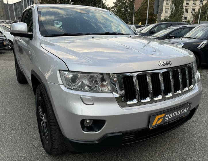 Jeep Grand Cherokee 16